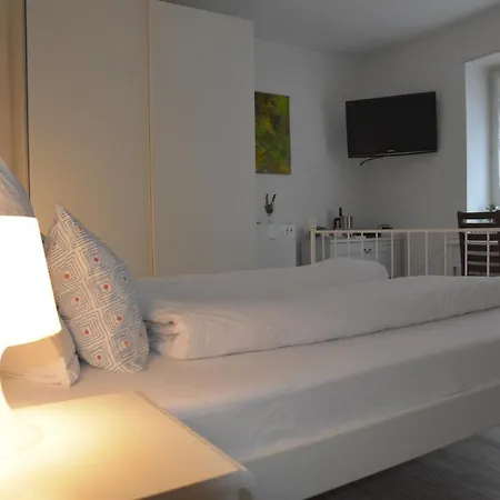 Kiki'S B&B-3